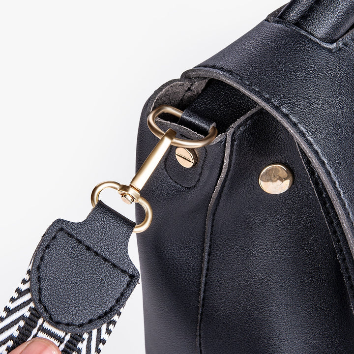 Solia | Crossbody Bag