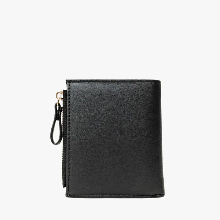 Renah | Embroidered Wallet