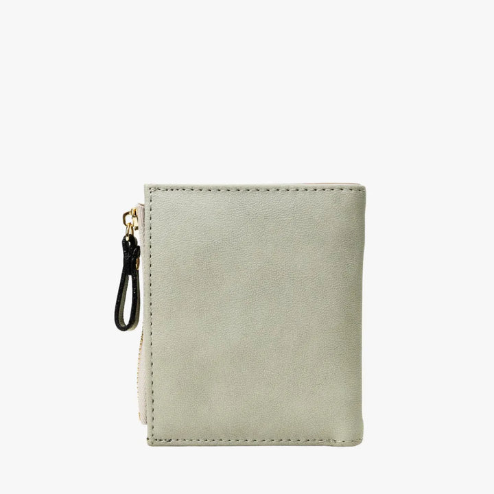 Renah | Embroidered Wallet