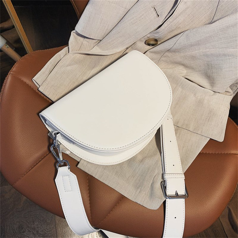 sac, sac à main, sac à dos, maroquinerie, sac végan, sac à main végan, sac à dos végan, cuir végan, cuir végétale, mode responsable, mode éthique, sac à main cuir végétale, sac femme, sacà main femme, sac à main végan femme, sac à main moderne, sac à main cuir, sac à main en paille, sac à main en toile, totes bags, totes bags végan